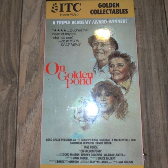 On Golden Pond (VHS) ITC - Brand New Factory Sealed Dabney Coleman - Picture 2 of 5